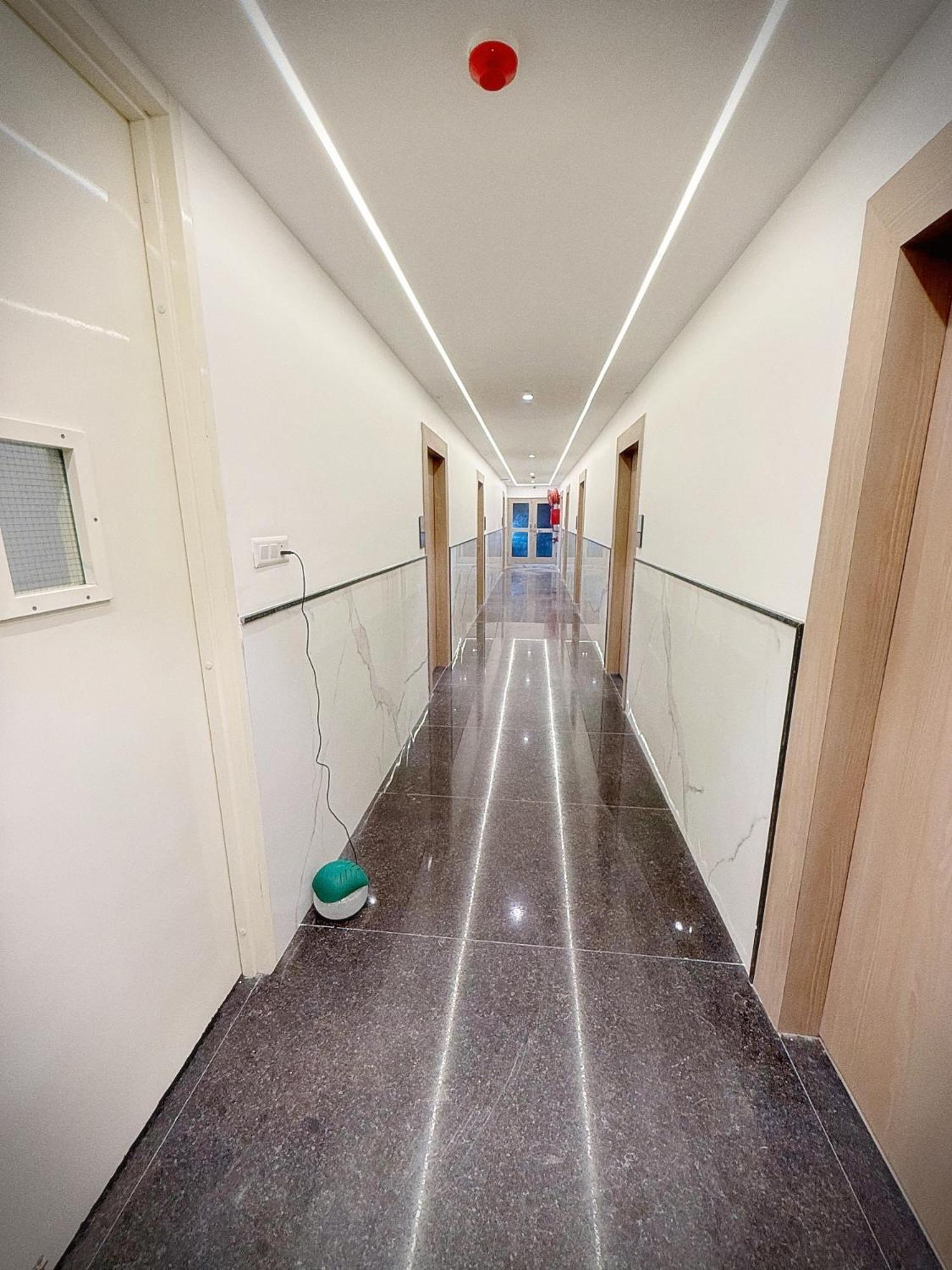 The Orion Hotel Era - Delhi Airport New Delhi Bagian luar foto