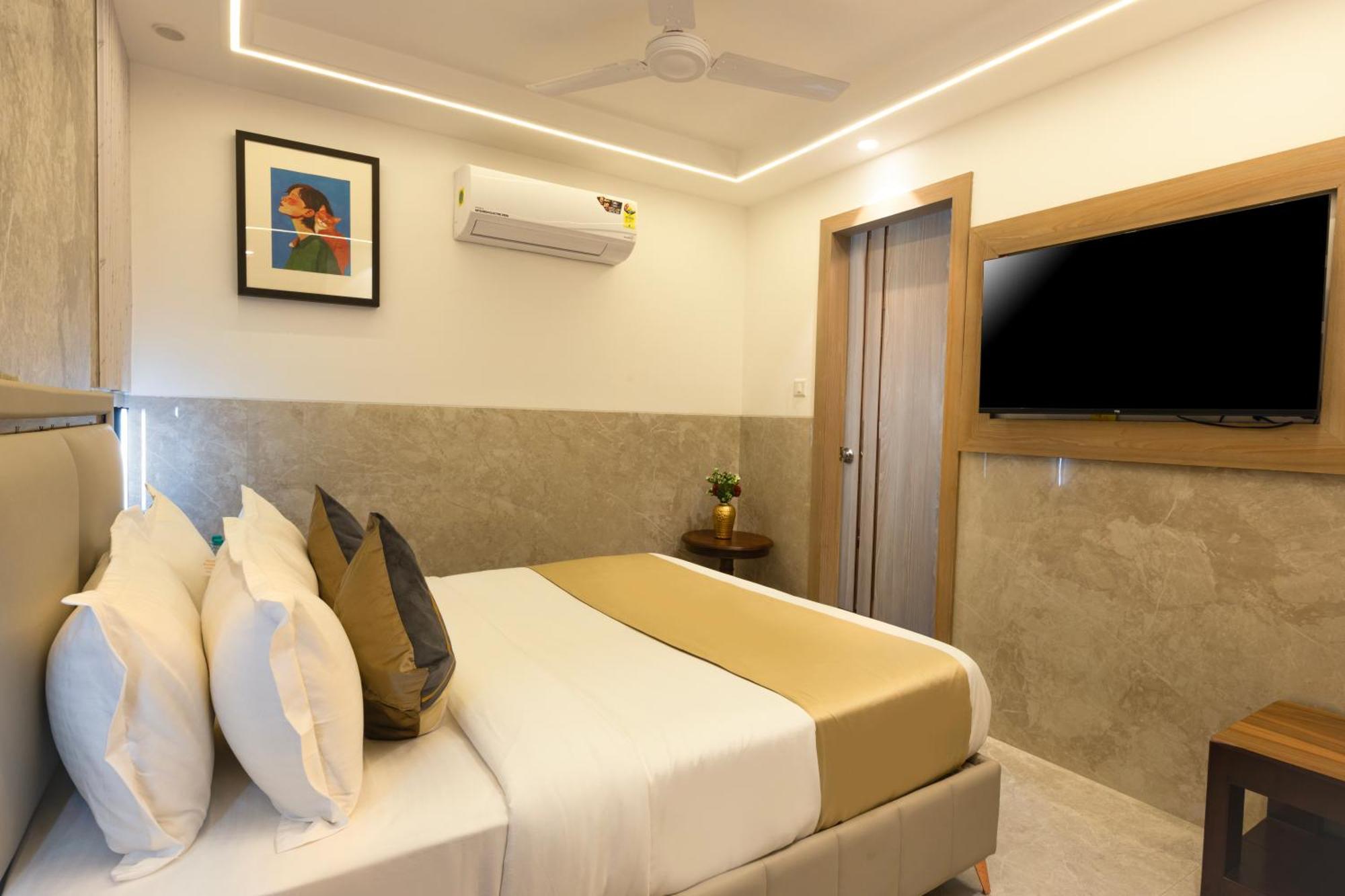 The Orion Hotel Era - Delhi Airport New Delhi Bagian luar foto
