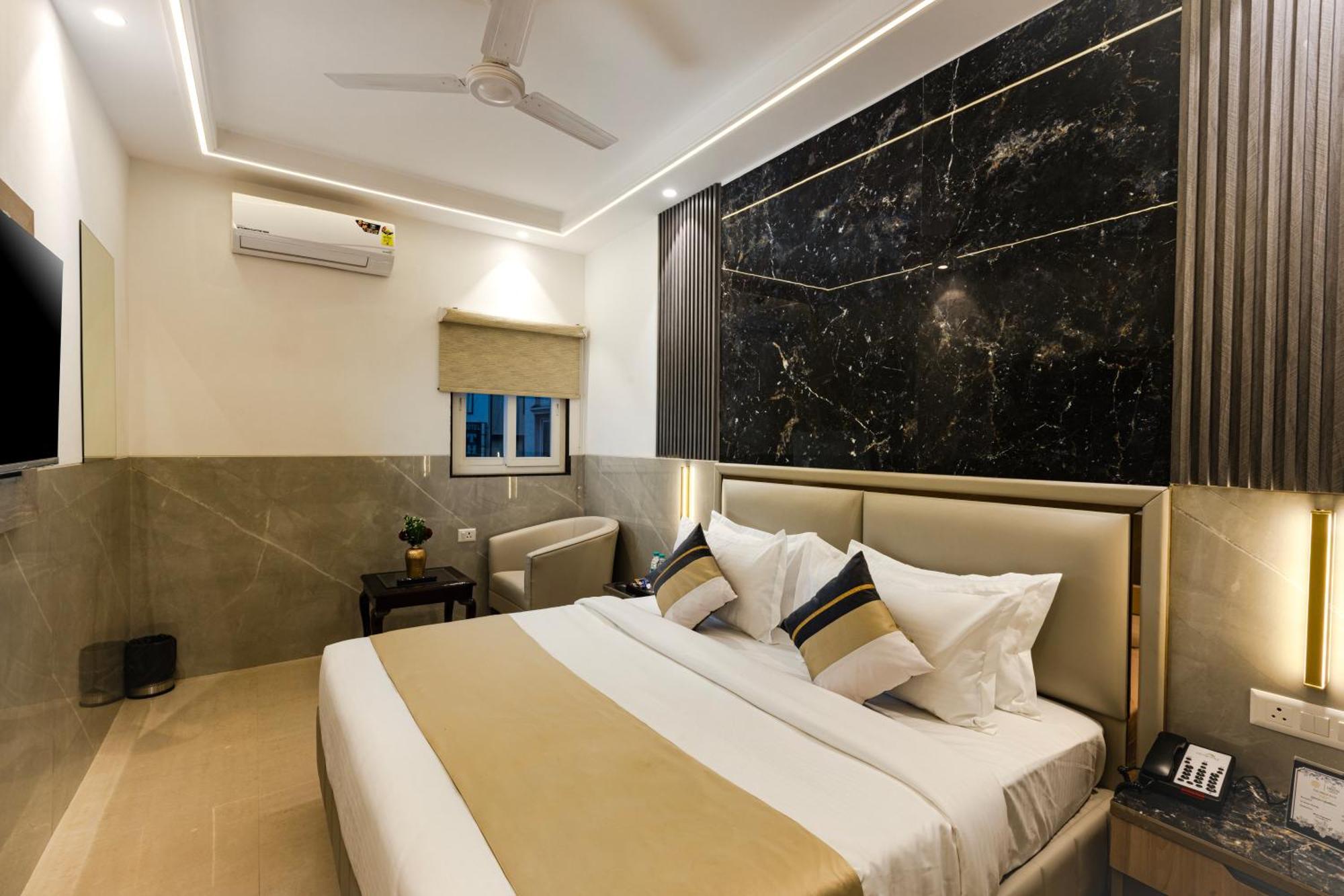 The Orion Hotel Era - Delhi Airport New Delhi Bagian luar foto